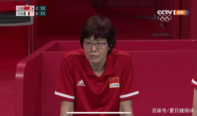 奥运女排-朱婷伤退,中国仍以3-0完胜意大利迎来开赛首胜