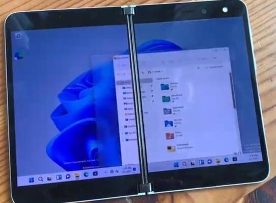 微软Surface Duo成功刷入Win11系统